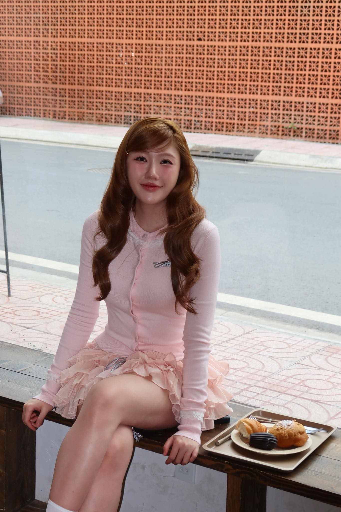 Ngoại hình mảnh mai của Uyển Ân