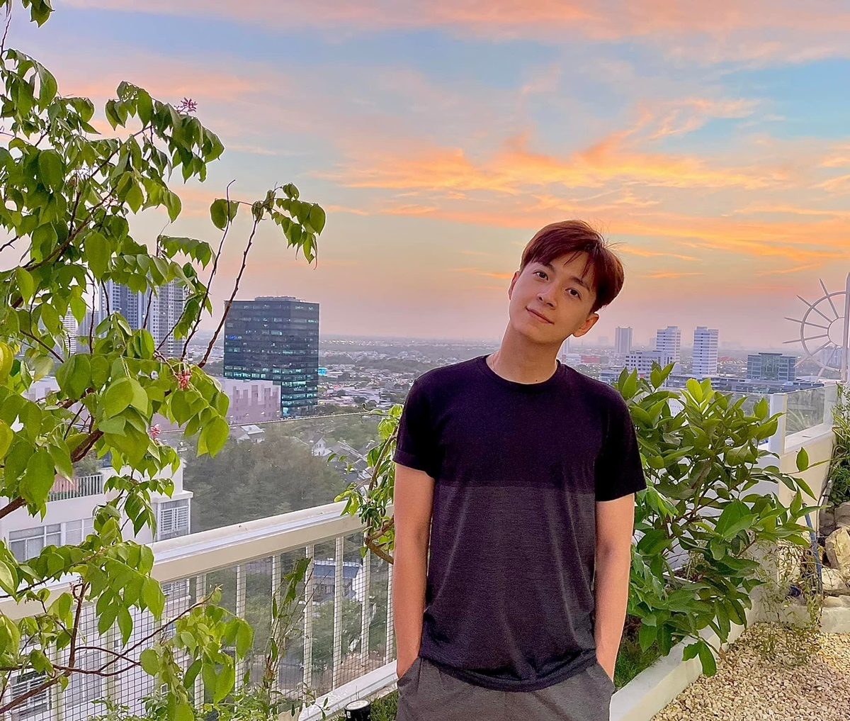 Ban công đẹp của Ngô Kiến Huy