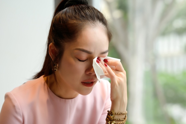 Dương Cẩm Lynh thừa nhận vỡ nợ
