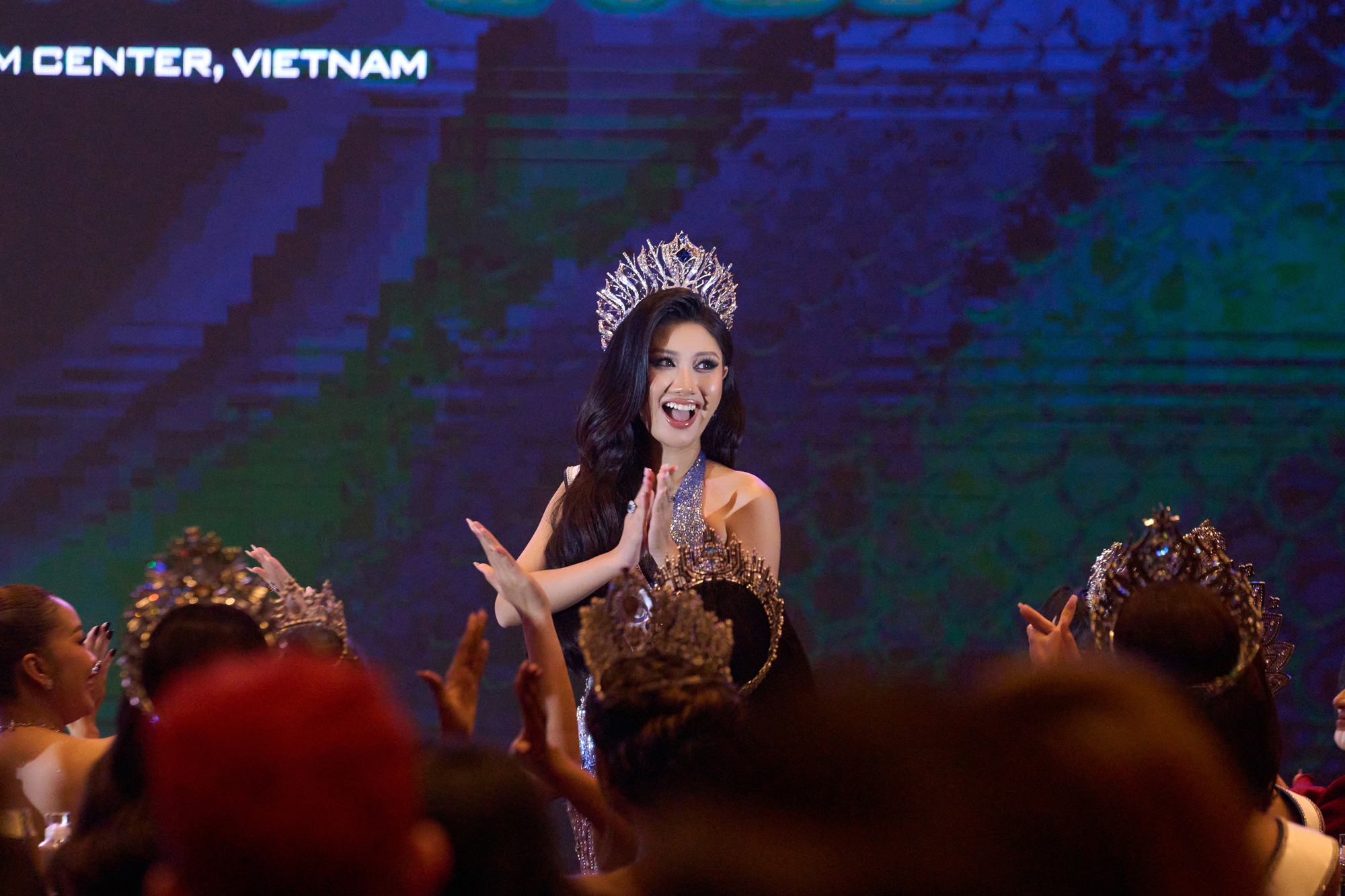 Thí sinh Miss Cosmo năm 2025 từ nhiều quốc gia