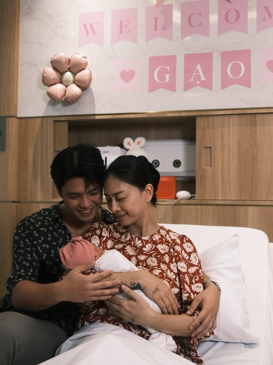 Niềm vui làm mẹ của Ngô Thanh Vân