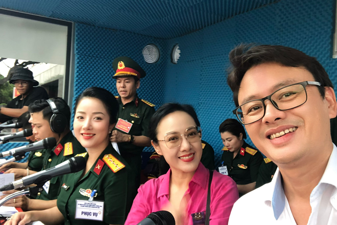Tổ thuyết minh Đại lễ kỷ niệm 80 năm