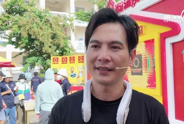 Ca sĩ Lâm Hùng trong chương trình