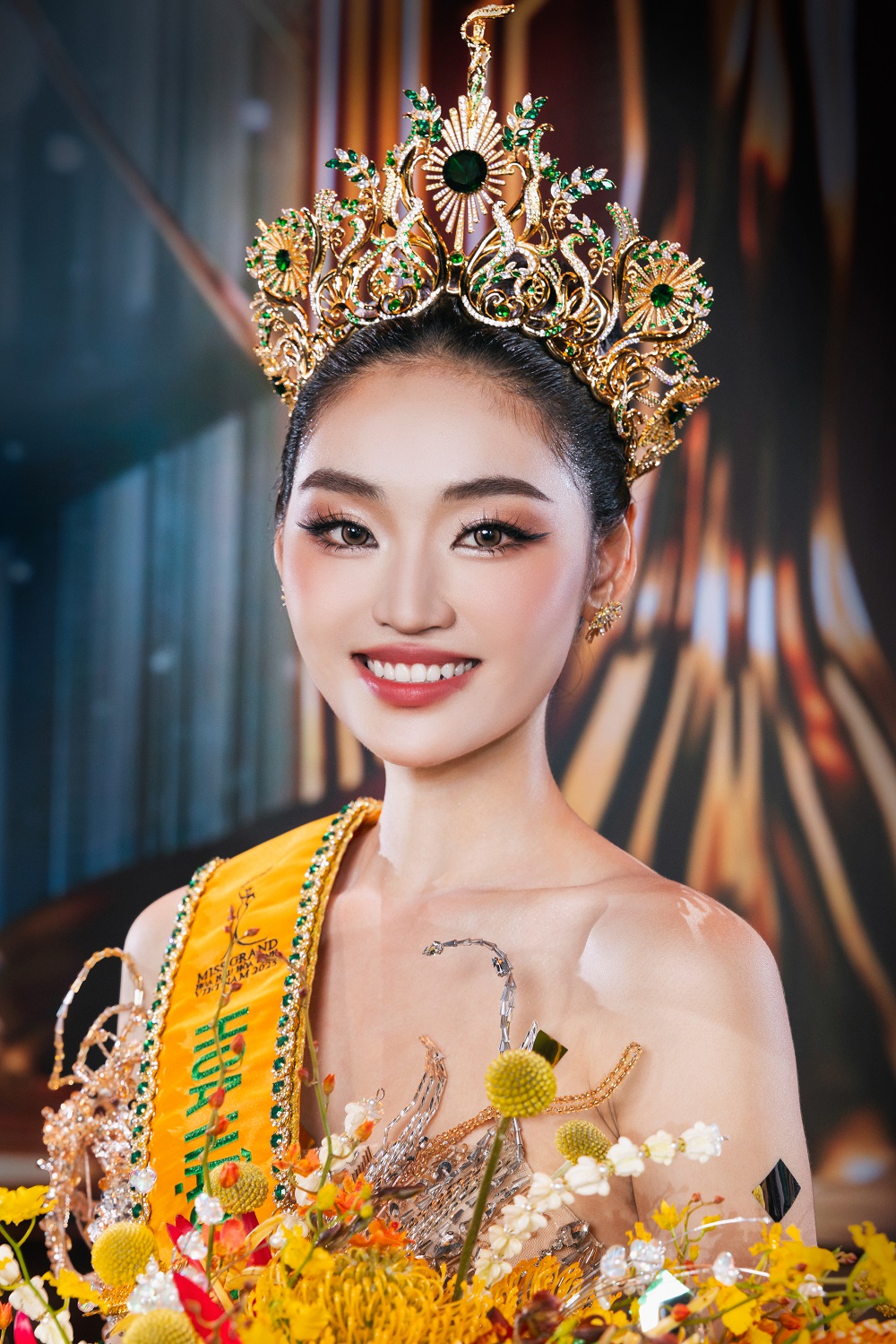 Hoa hậu Yến Nhi trong trang phục đời thường