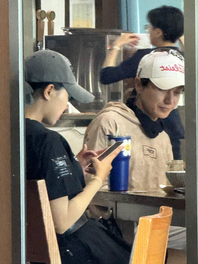 Leeteuk và bạn gái bí mật
