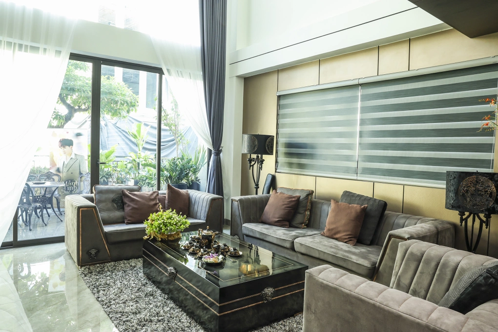 Góc tầng trệt trong cơ ngơi 8 tầng