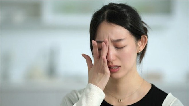 Maple Yip trải qua tổn thương tâm lý sâu sắc