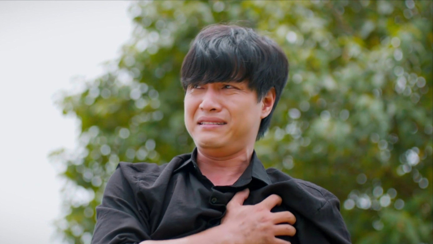 Toàn đau đớn