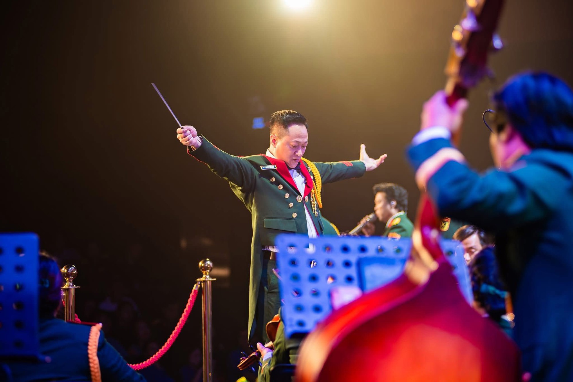 NSND Xuân Bắc trong môi trường nghệ thuật quân đội Hình ảnh NSND Nguyễn Xuân Bắc tại Trường Đại học Văn hóa Nghệ thuật Quân đội