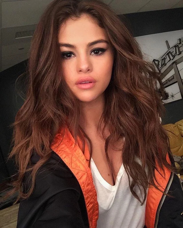 Selena với visual huyền thoại