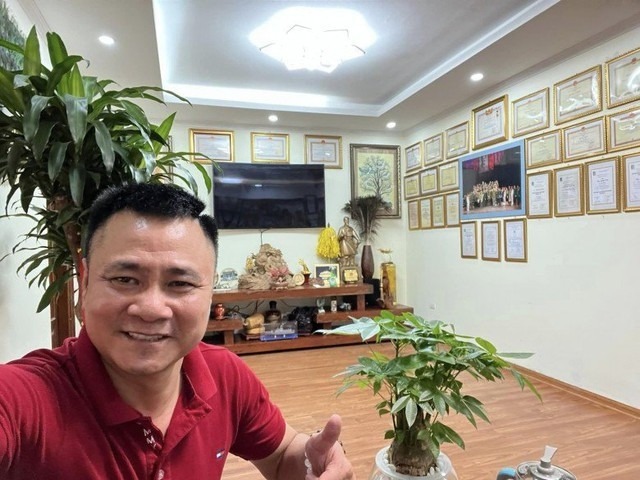 Bằng khen nghệ thuật treo trang trọng trong nhà