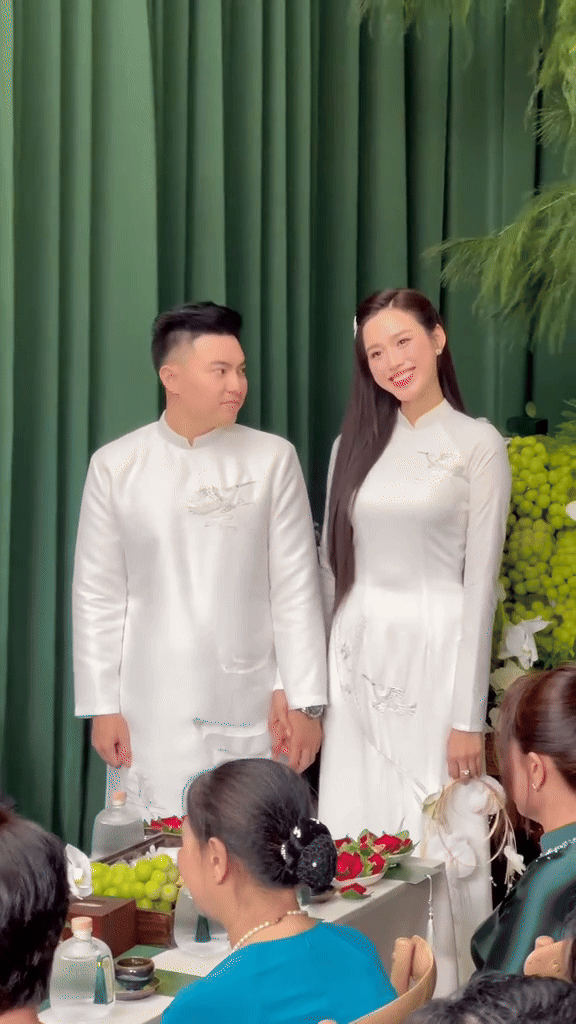 Khoảng thời gian yêu kín tiếng trước khi kết hôn