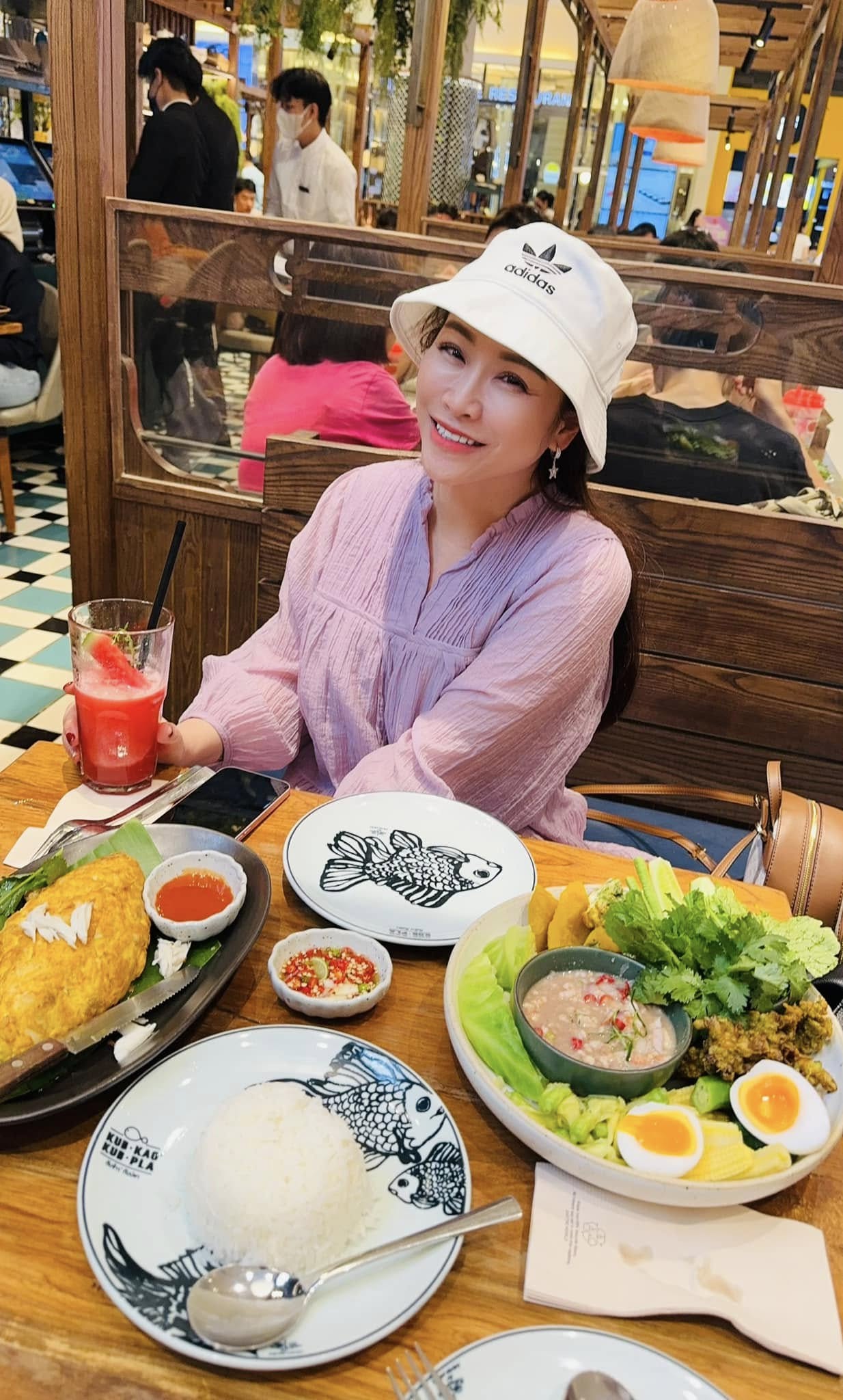 Kiều Linh hiện độc thân