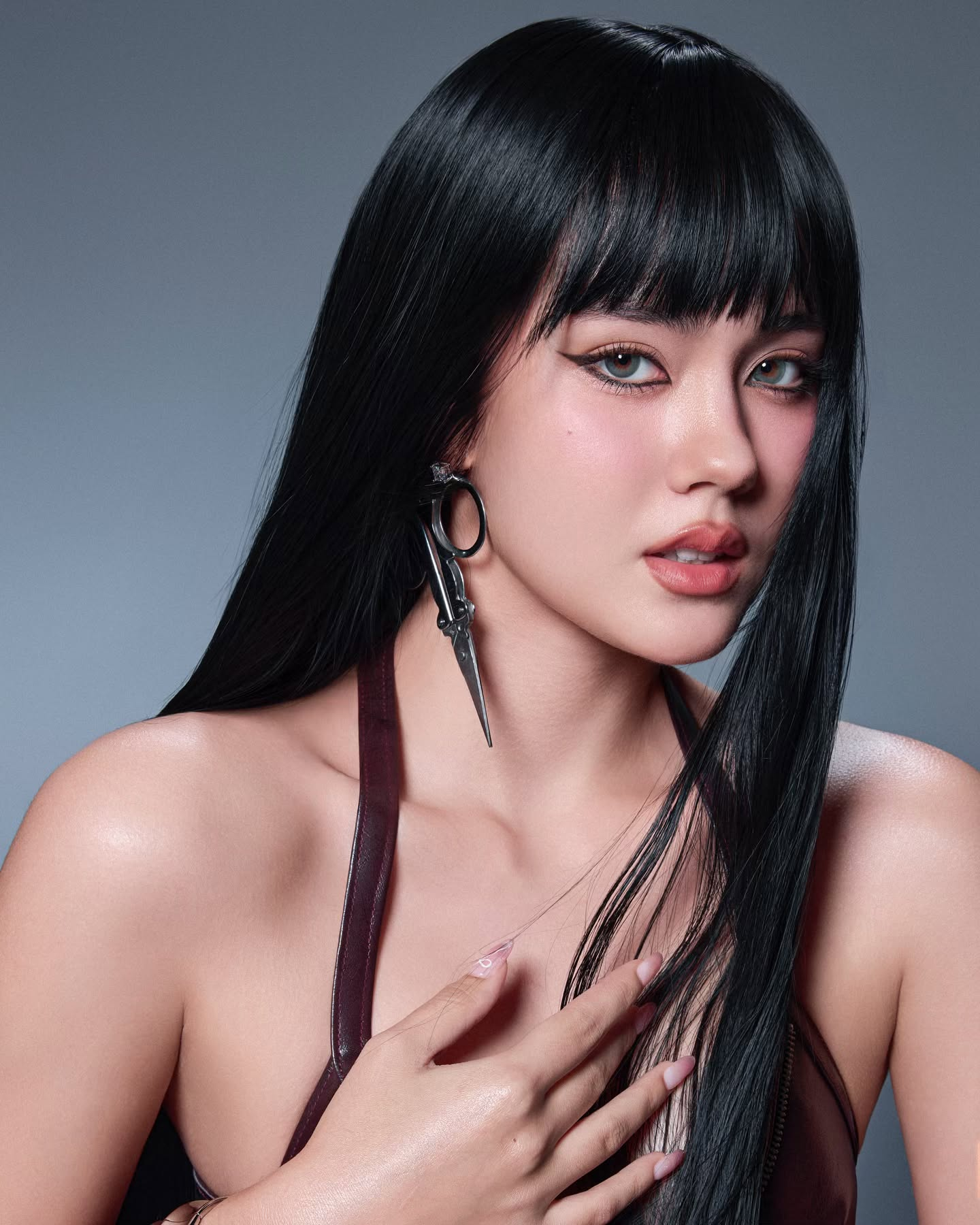 Denise Jelilcha Kapaun xuất hiện với vẻ đẹp gợi cảm và quyến rũ