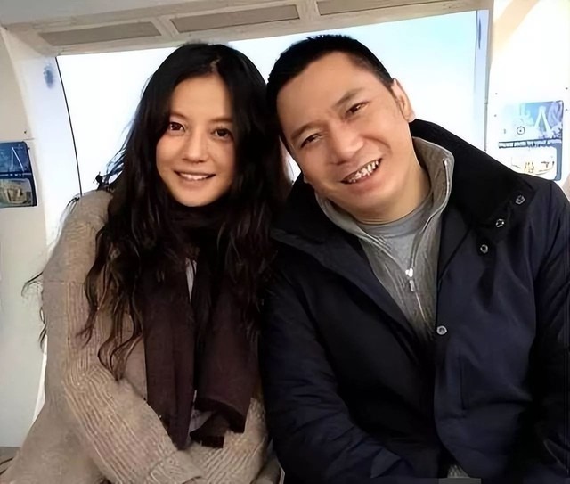 Triệu Vy và chồng cũ Huỳnh Hữu Long bị tố cáo liên quan hoạt động phi pháp Triệu Vy cùng chồng cũ bị tố cáo