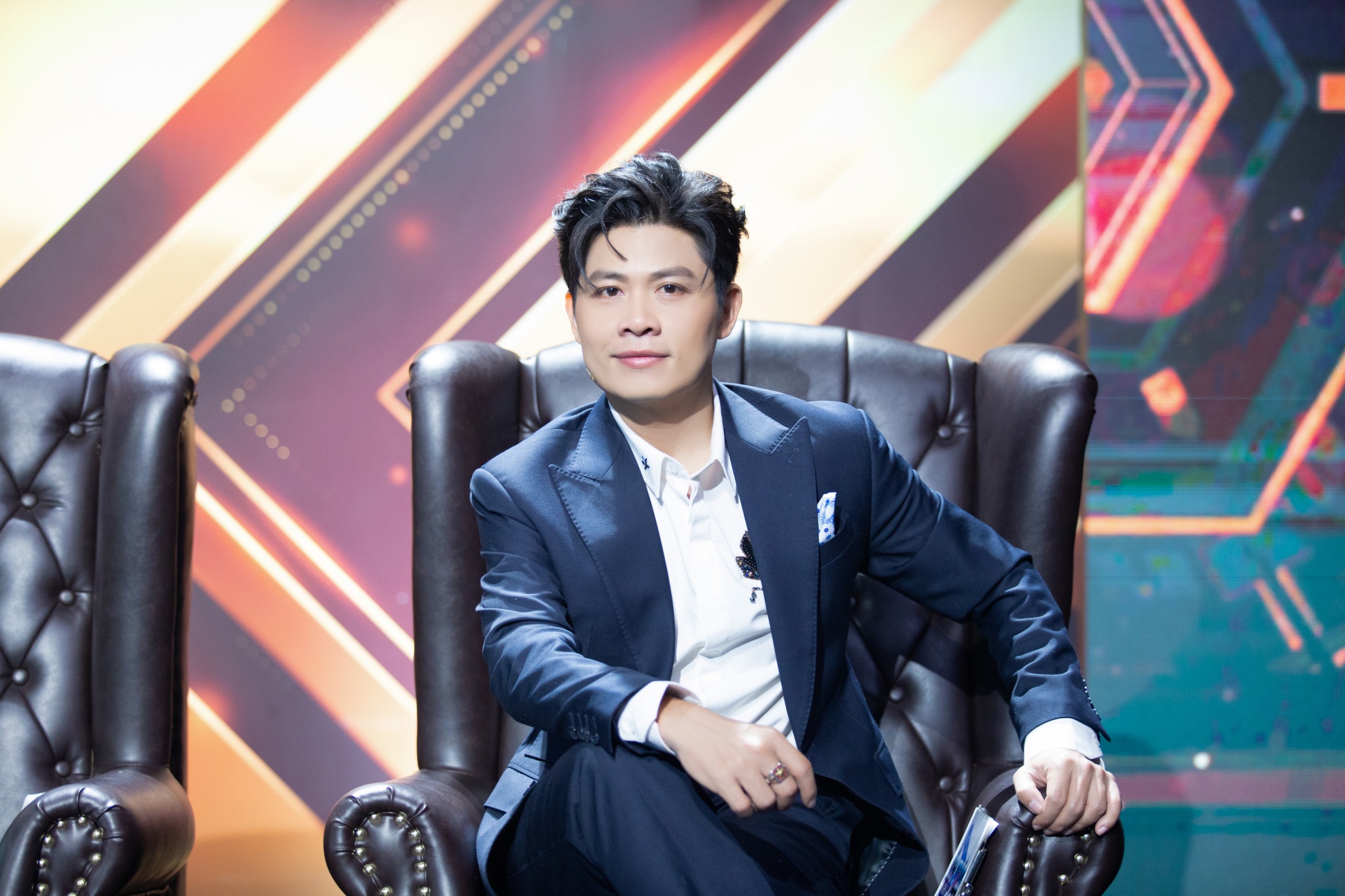 Nhạc sĩ Nguyễn Văn Chung xúc động khi gặp lại Nguyên Vũ