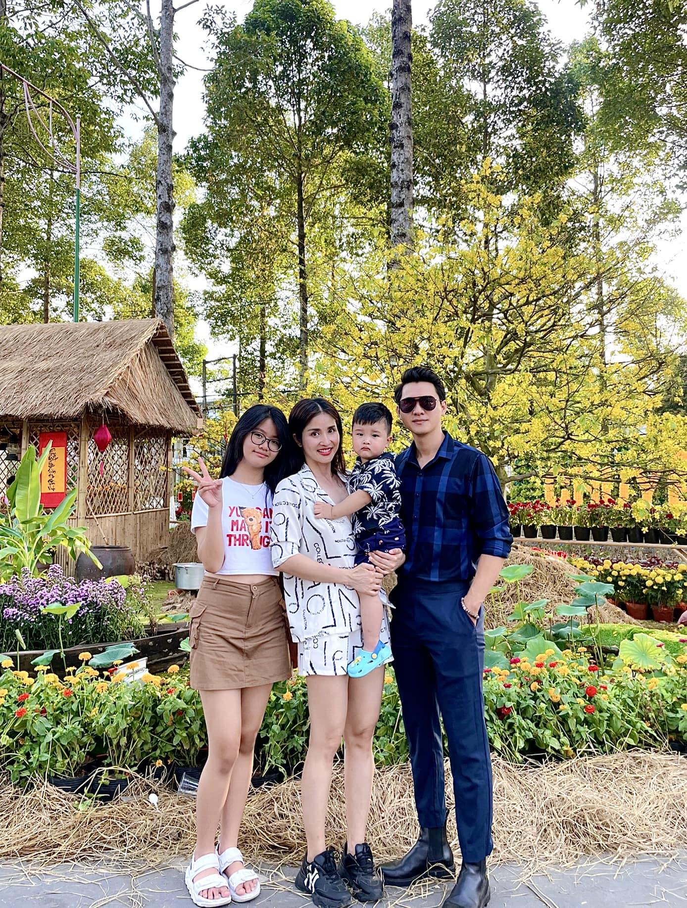 Phản hồi hài hước trước tin nhắn tán tỉnh Huỳnh Thảo Trang đáp trả tin nhắn tán tỉnh