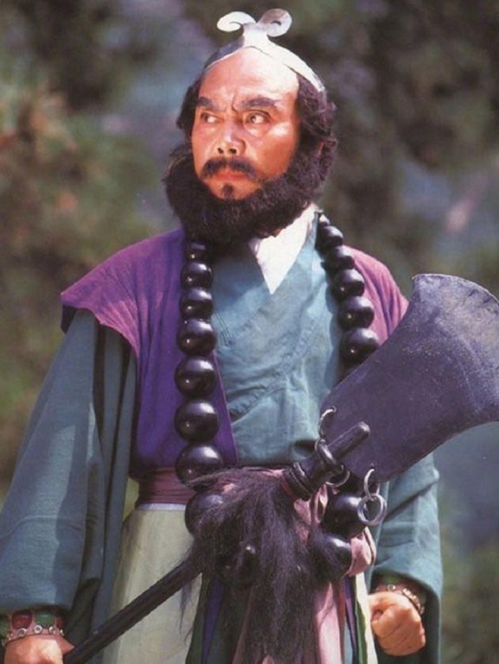 Vai Sa Tăng trong Tây du ký phiên bản 1986 do Diêm Hoài Lễ thủ vai. Diêm Hoài Lễ trong vai Sa Tăng