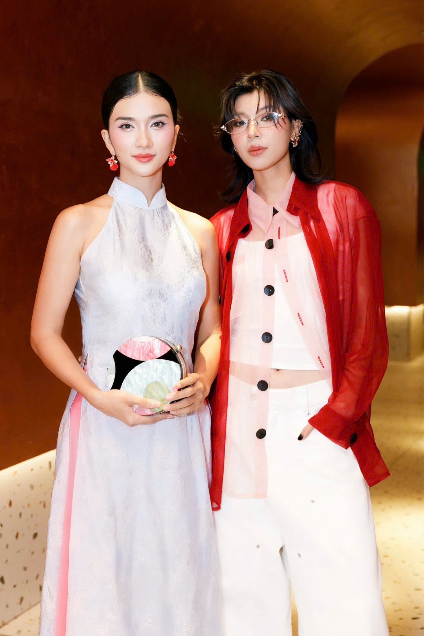 Kim Tuyến xác nhận đang hẹn hò Đồng Ánh Quỳnh?- Ảnh 1. Đồng Ánh Quỳnh và Kim Tuyến vướng nghi vấn có mối quan hệ đặc biệt