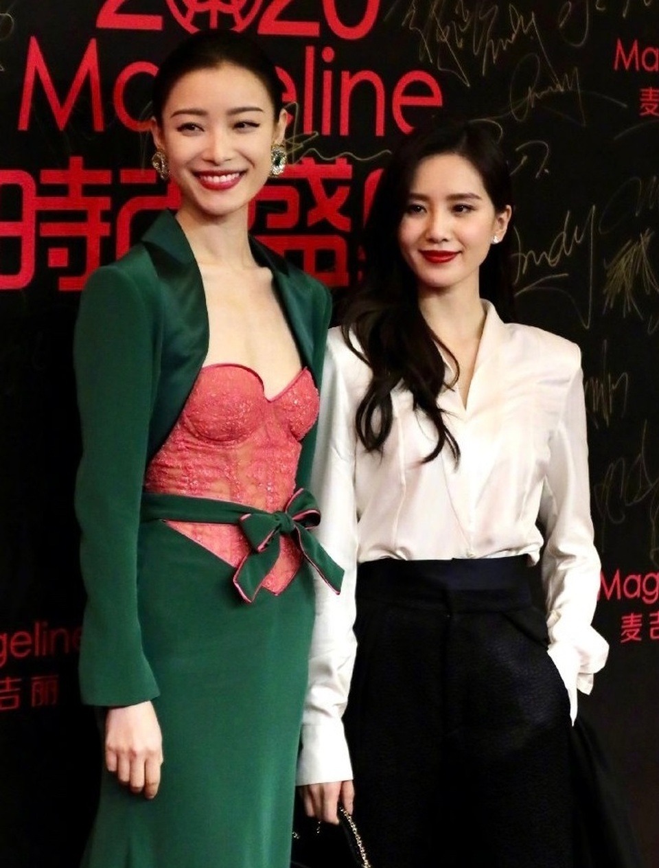 Tần Văn ám chỉ Nghê Ni có ông lớn chống lưng trong ngành