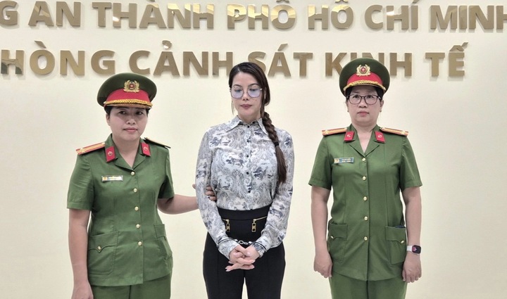 Trương Ngọc Ánh bị bắt về tội lạm dụng tín nhiệm chiếm đoạt tài sản