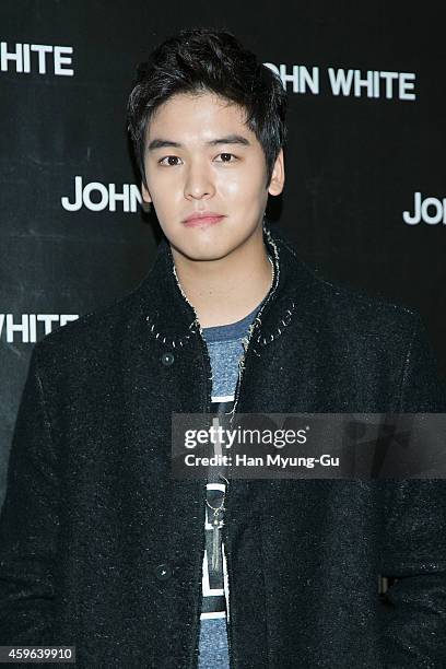 Lee Jang Woo thời trẻ đẹp trai