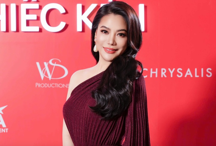 Trương Ngọc Ánh duy trì độ nổi tiếng suốt nhiều năm làm nghề