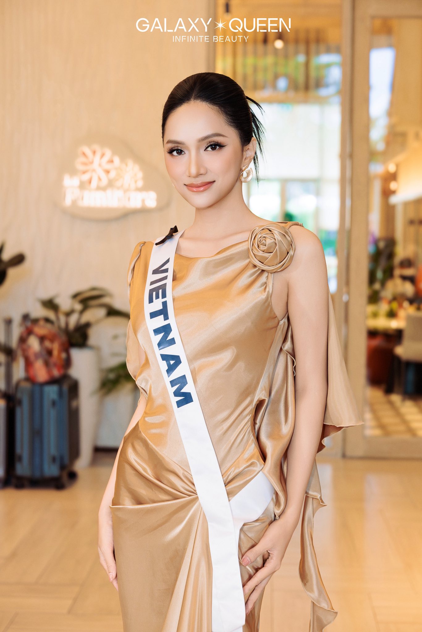 Lo cho Hương Giang- Ảnh 9. Đại diện Miss Universe Vietnam đối đầu với các đối thủ nặng ký