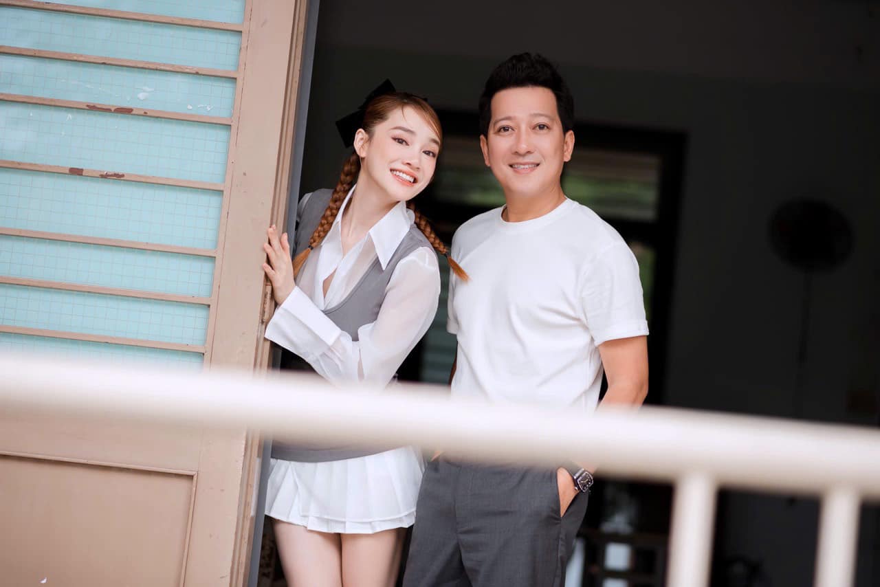 Nhã Phương nhập viện khi đang bầu lần 3- Ảnh 6. Trường Giang - Nhã Phương cặp đôi Vbiz