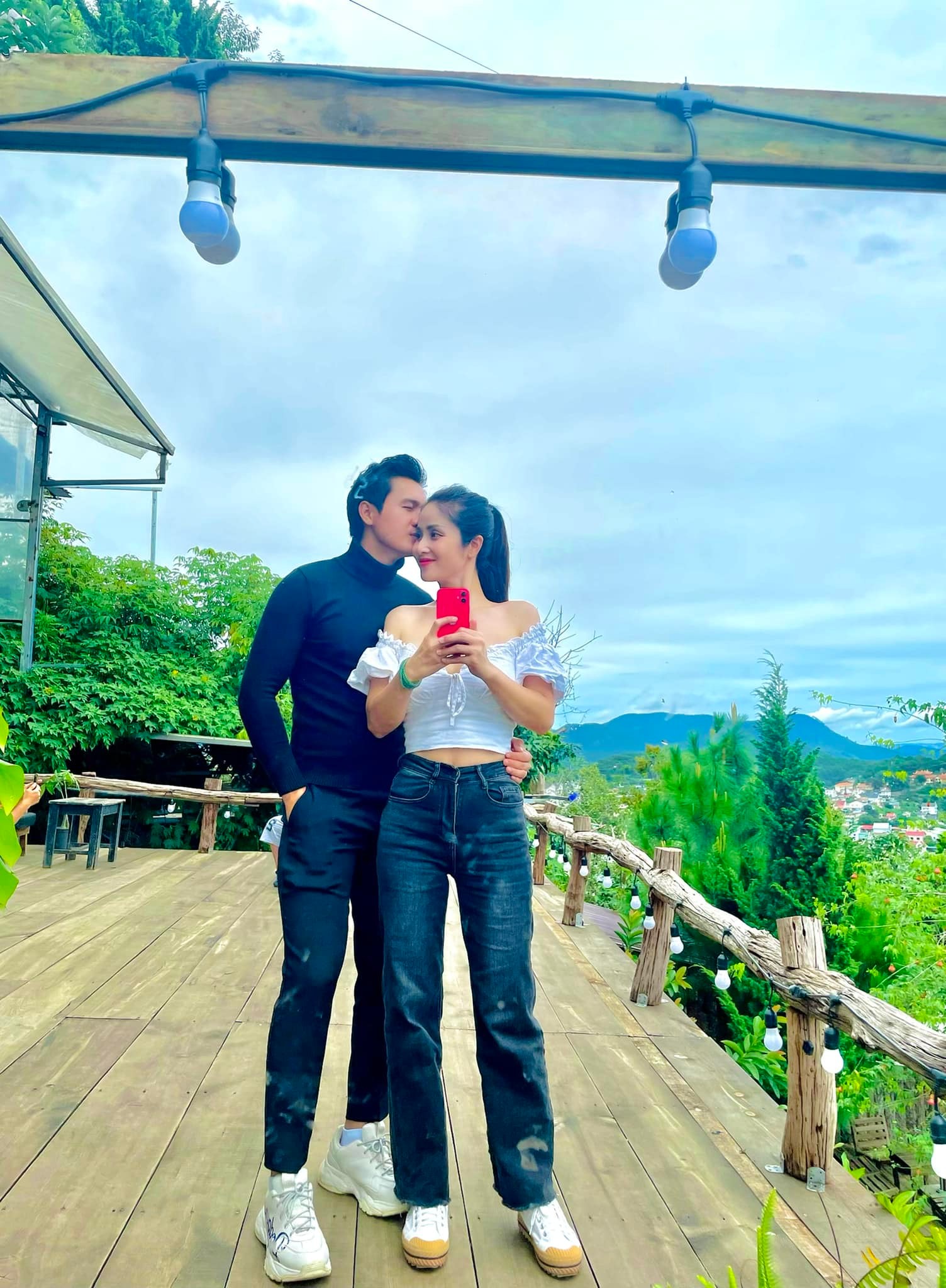 Tình cảm mẹ chồng - nàng dâu ấm áp Mẹ chồng tâm lý và yêu thương con dâu