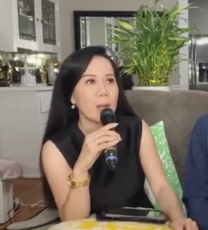 Bầu show yêu quý Mai Thiên Vân