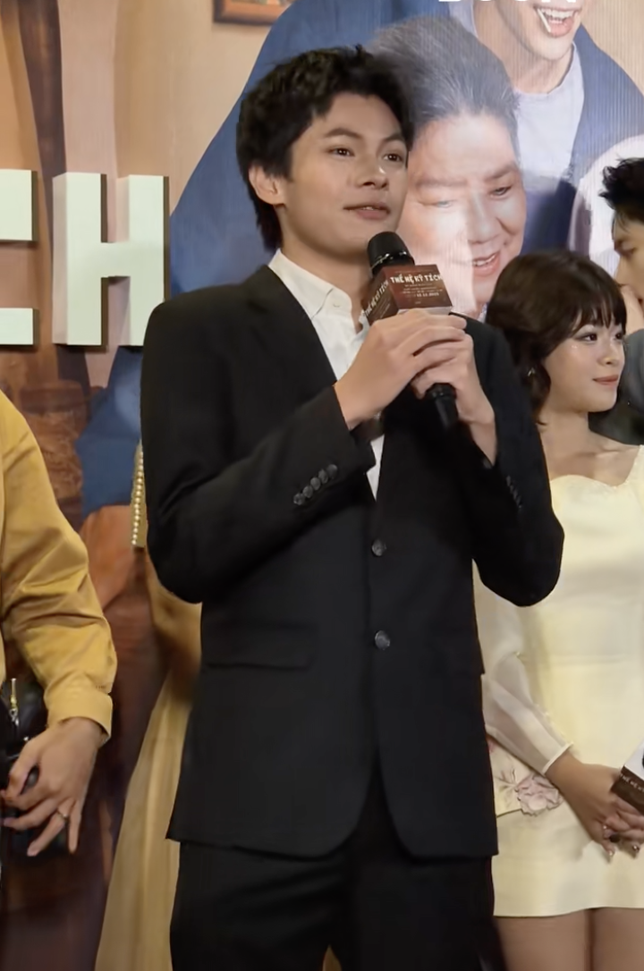 Trần Bờm tuổi nhỏ