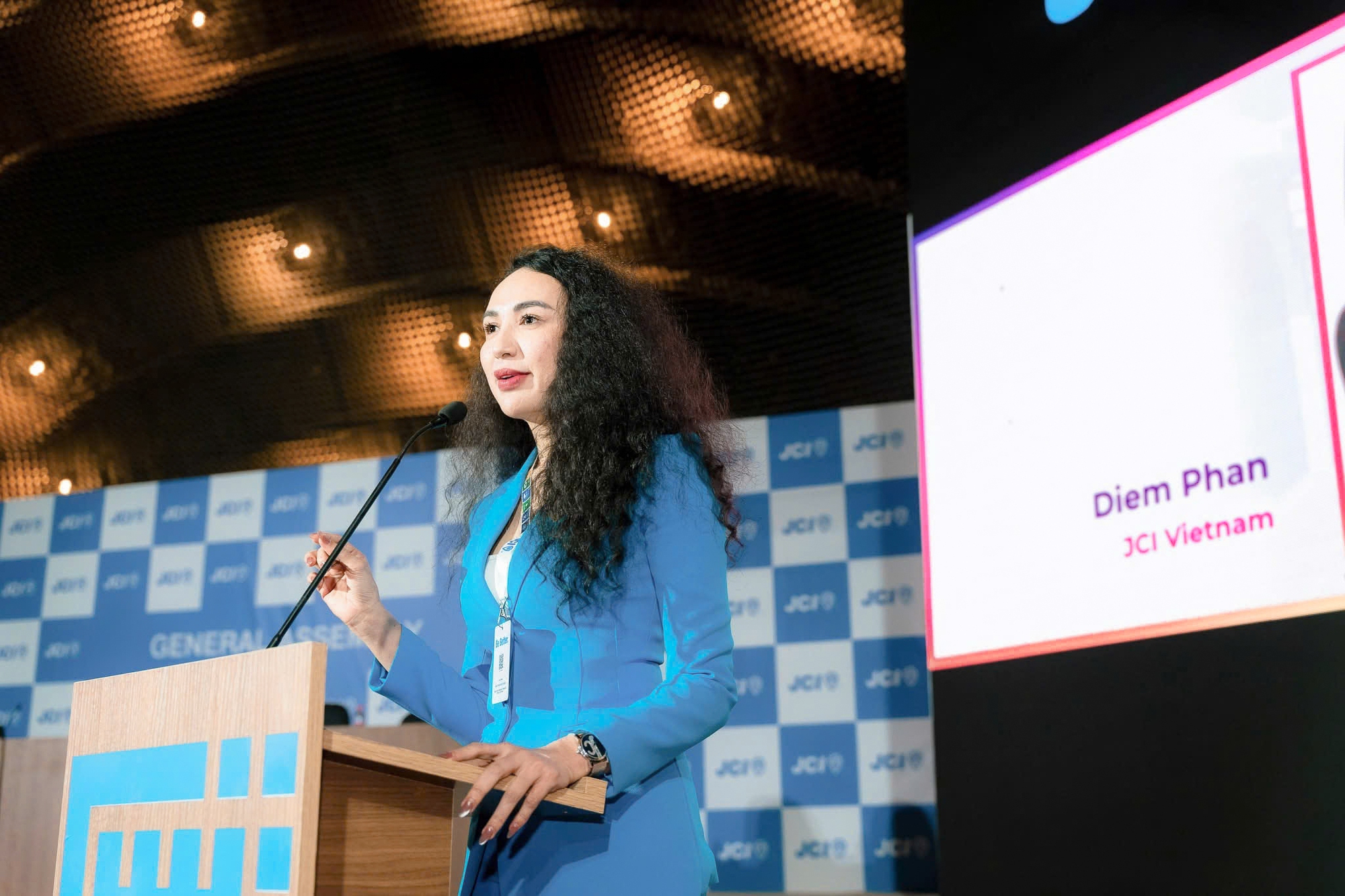 Chân dung hoa hậu Ngọc Diễm