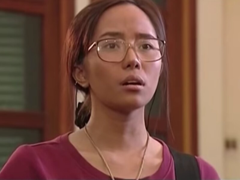 Quỳnh Nga vai Nhã trong Về Nhà Đi Con Quỳnh Nga trong vai tiểu tam Nhã gợi cảm