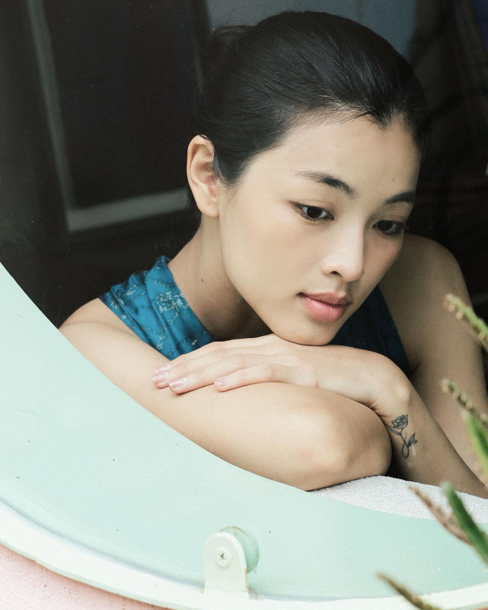 Lan Thy thời trang đa dạng với khuôn mặt đẹp chuẩn điện ảnh