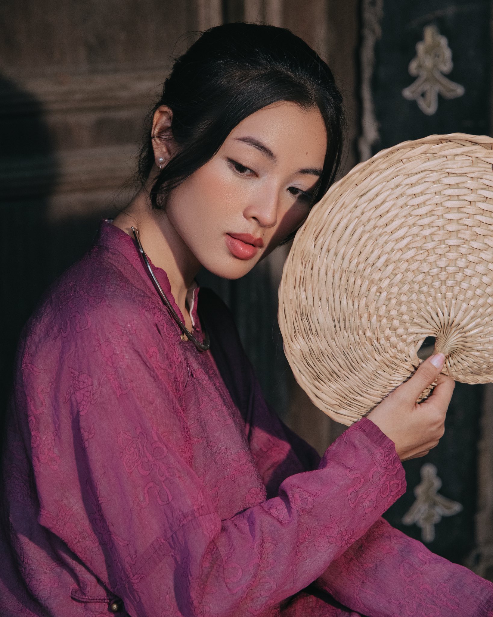 Lan Thy phong cách thời trang và thần thái