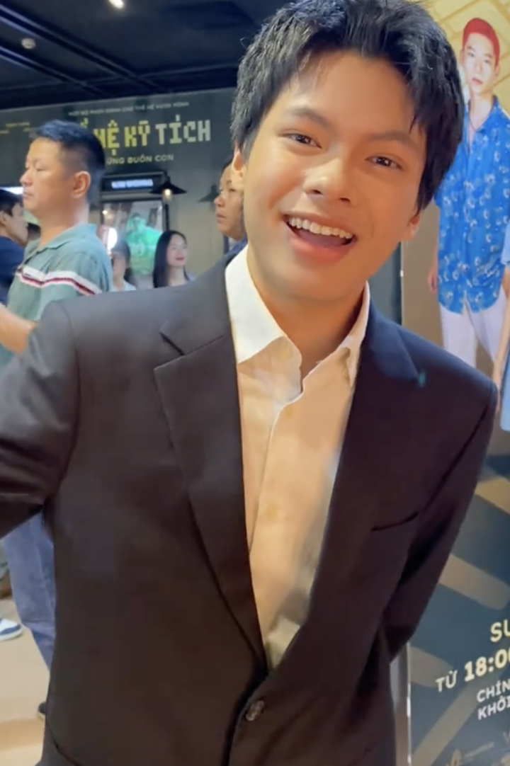 Trần Bờm visual đẹp trai